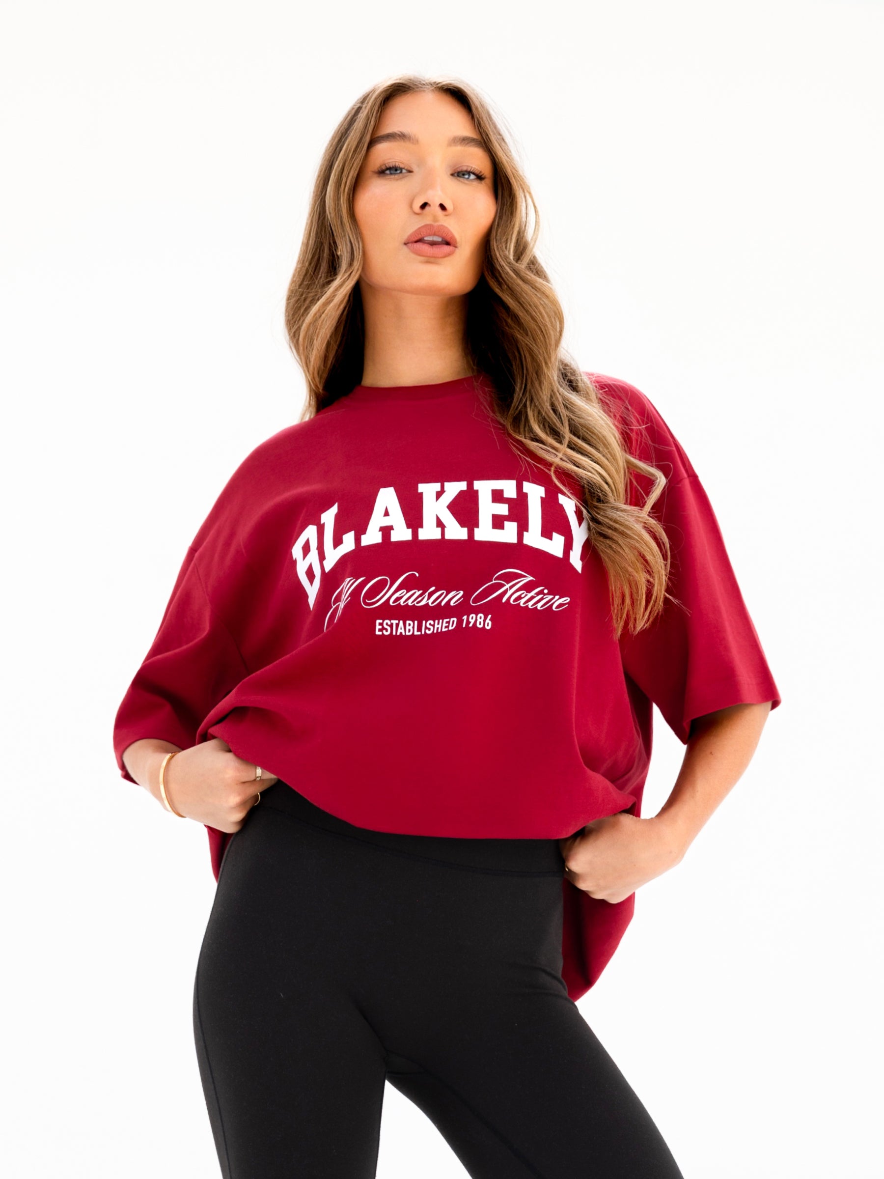 Melrose Ultra Oversized T-Shirt - Cherry Red