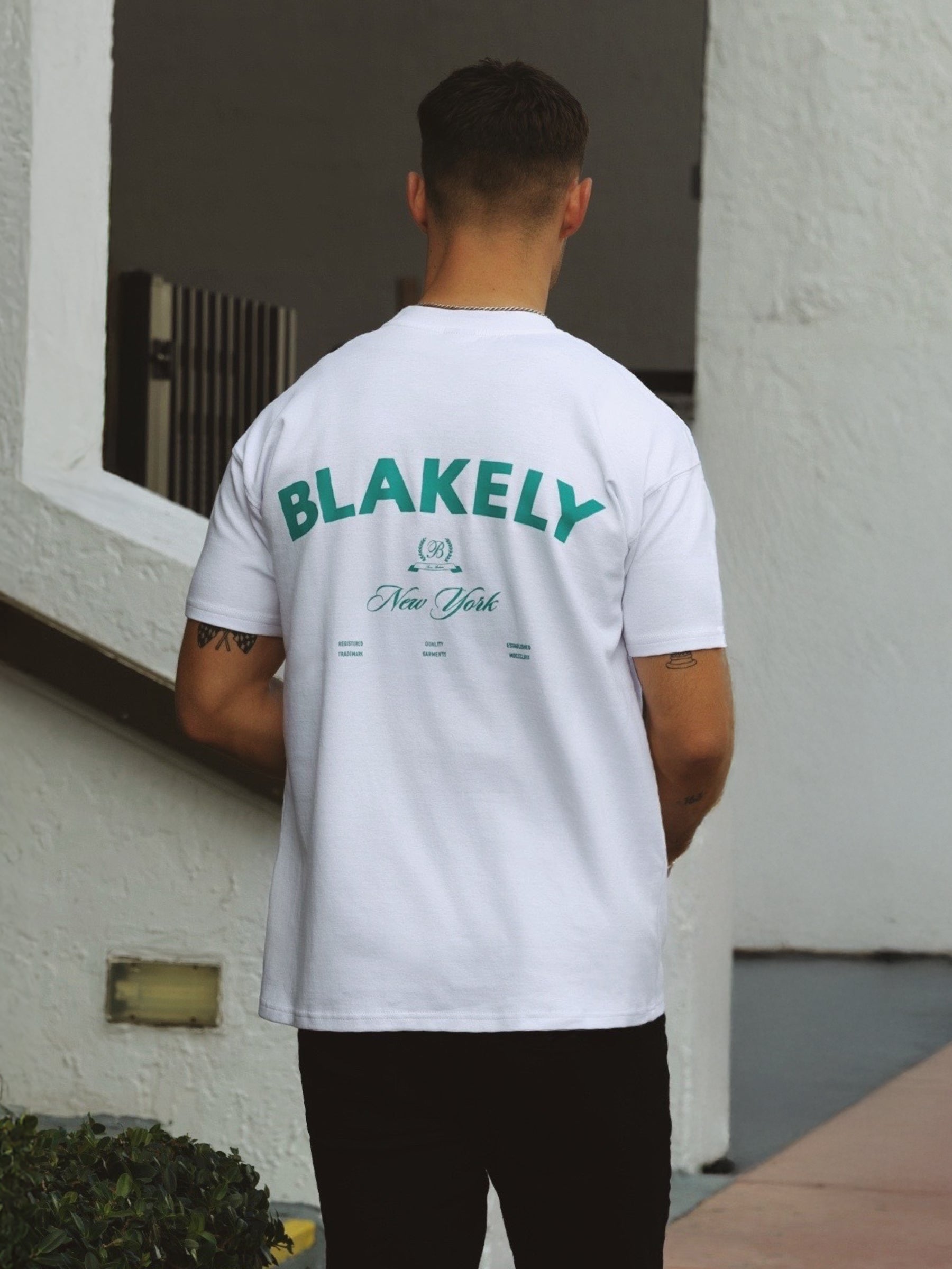 Crest Relaxed T-Shirt - White & Aqua