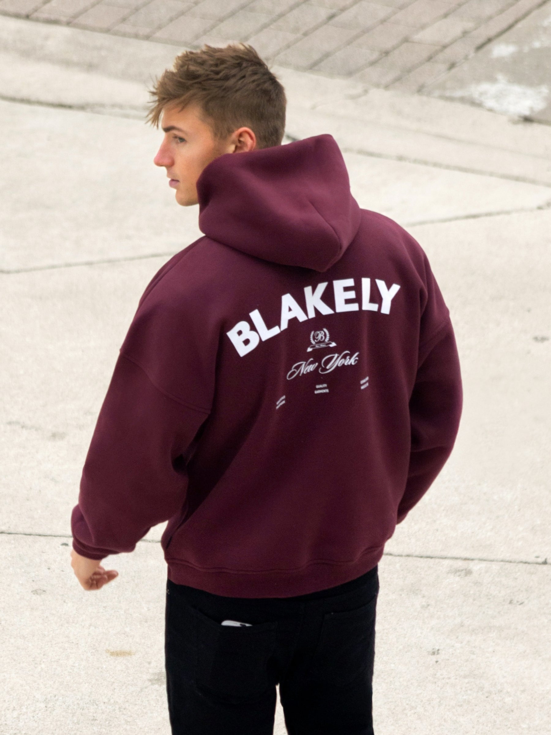NY Crest Relaxed Hoodie - Classic Burgundy