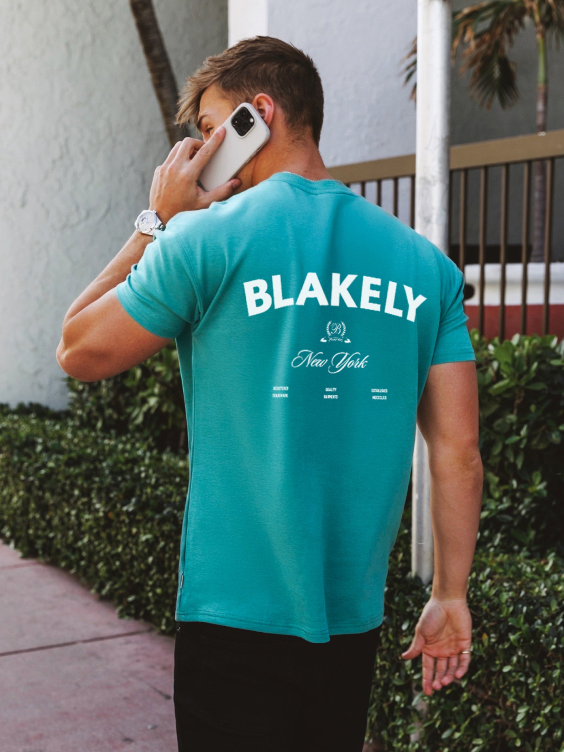 NY Crest Relaxed T-Shirt - Aqua
