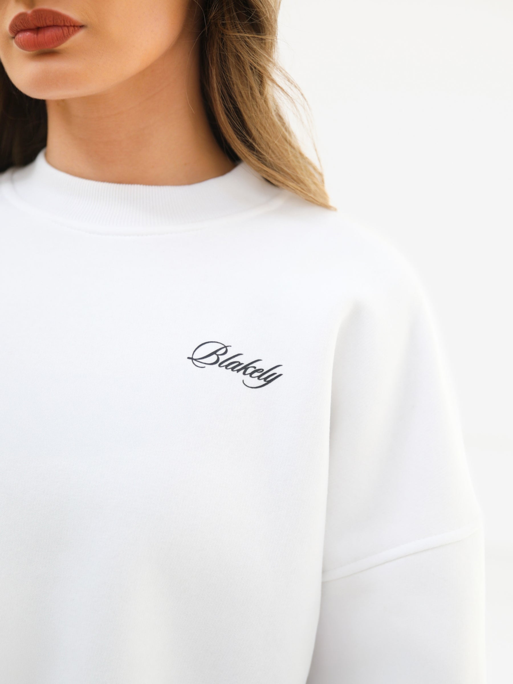 Off Duty Cropped Jumper - White
