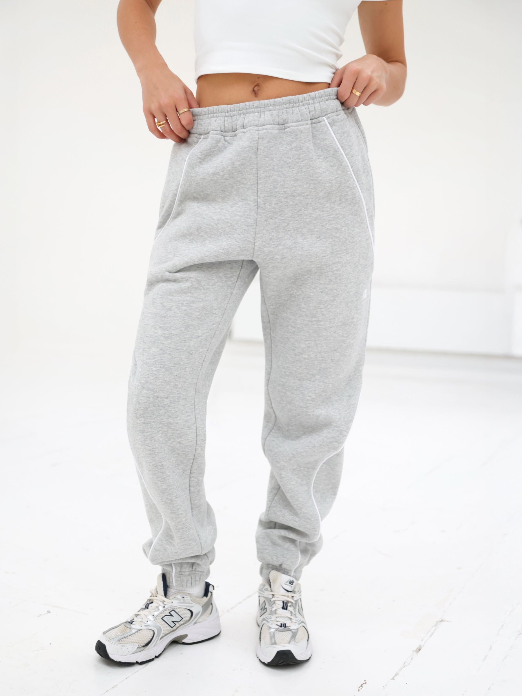 Seam Sweatpants - Marl Grey