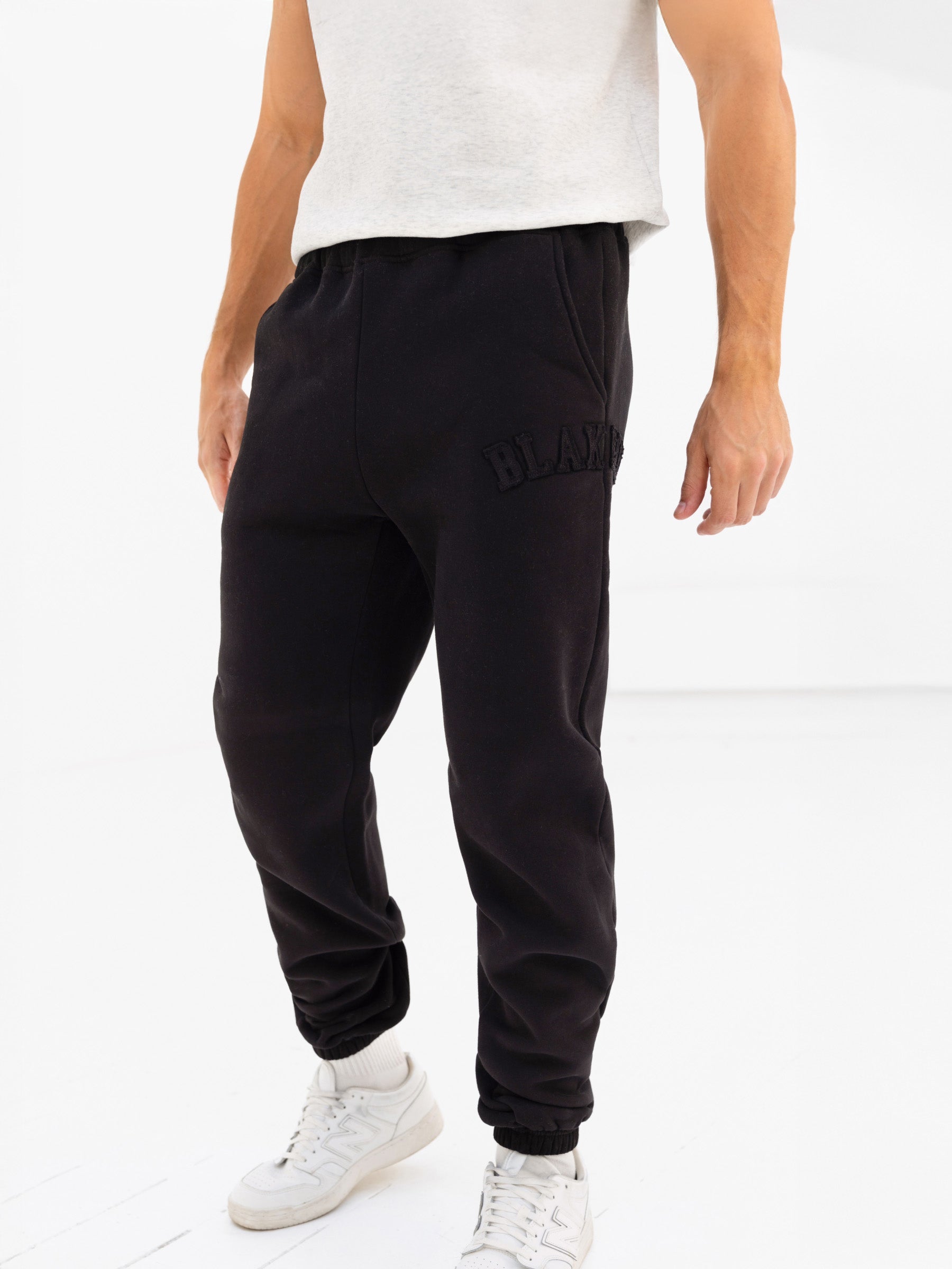 Tonal Varsity Relaxed Sweatpants - Black